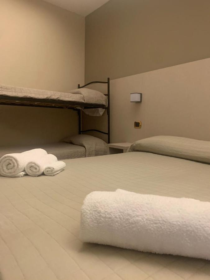 Hotel Royal Plaza Rimini Esterno foto