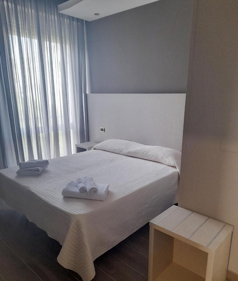 Hotel Royal Plaza Rimini Esterno foto