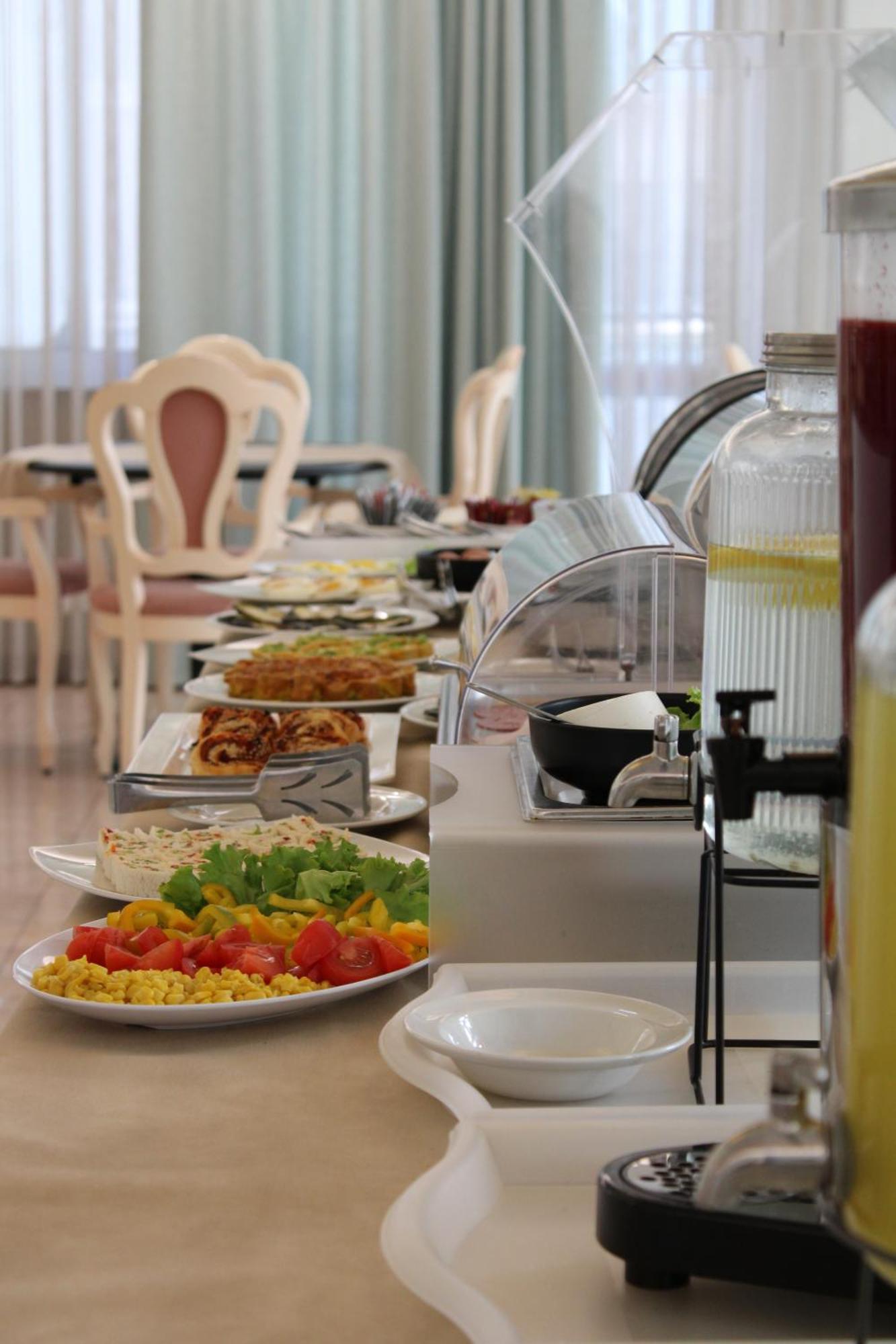 Hotel Royal Plaza Rimini Esterno foto